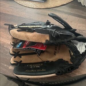 Rawlings Gold Glove Playmaker Series PM105RB youth baseball glove NWT